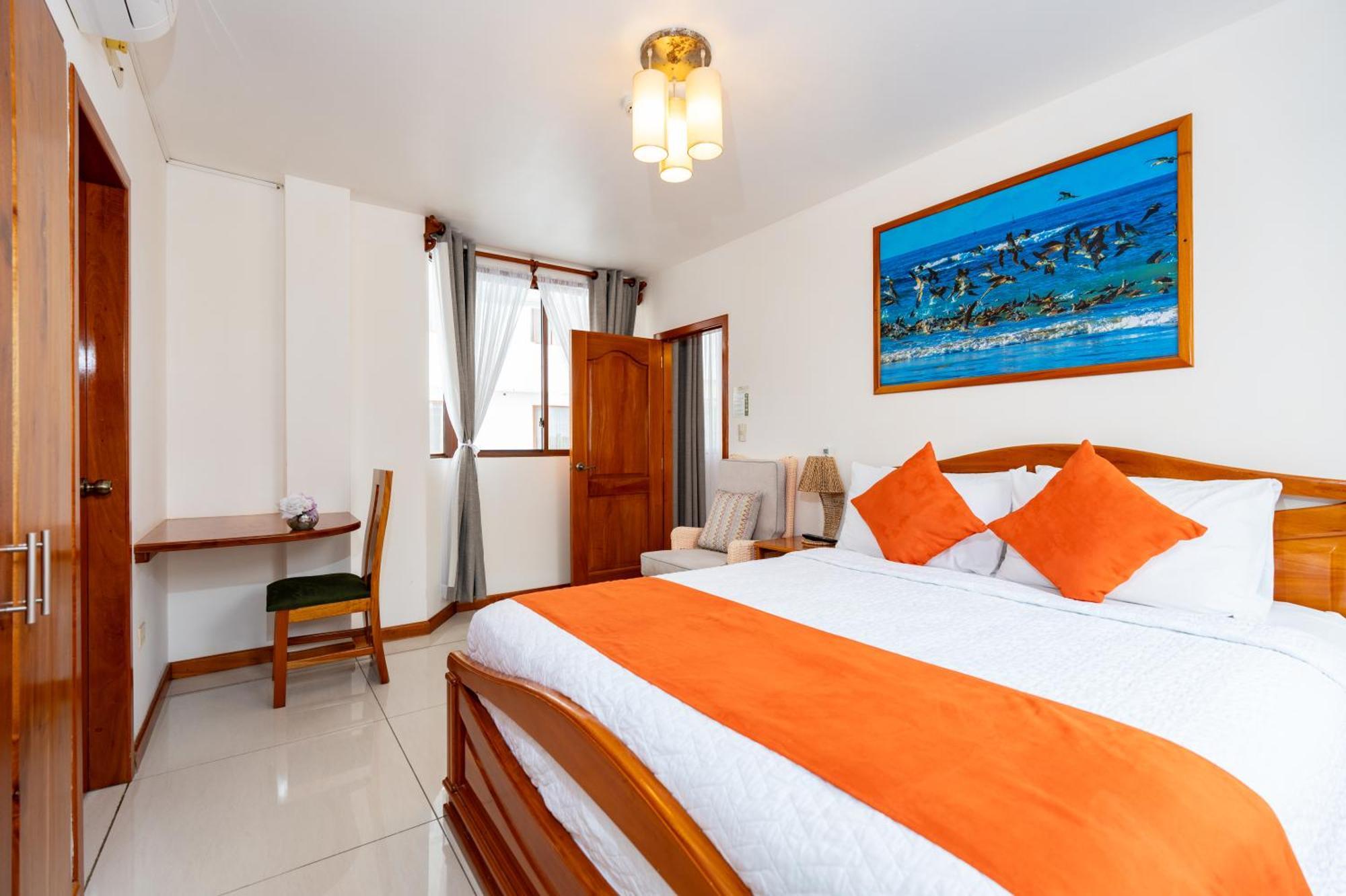 El Descanso Del Guia Puerto Ayora  Exterior foto